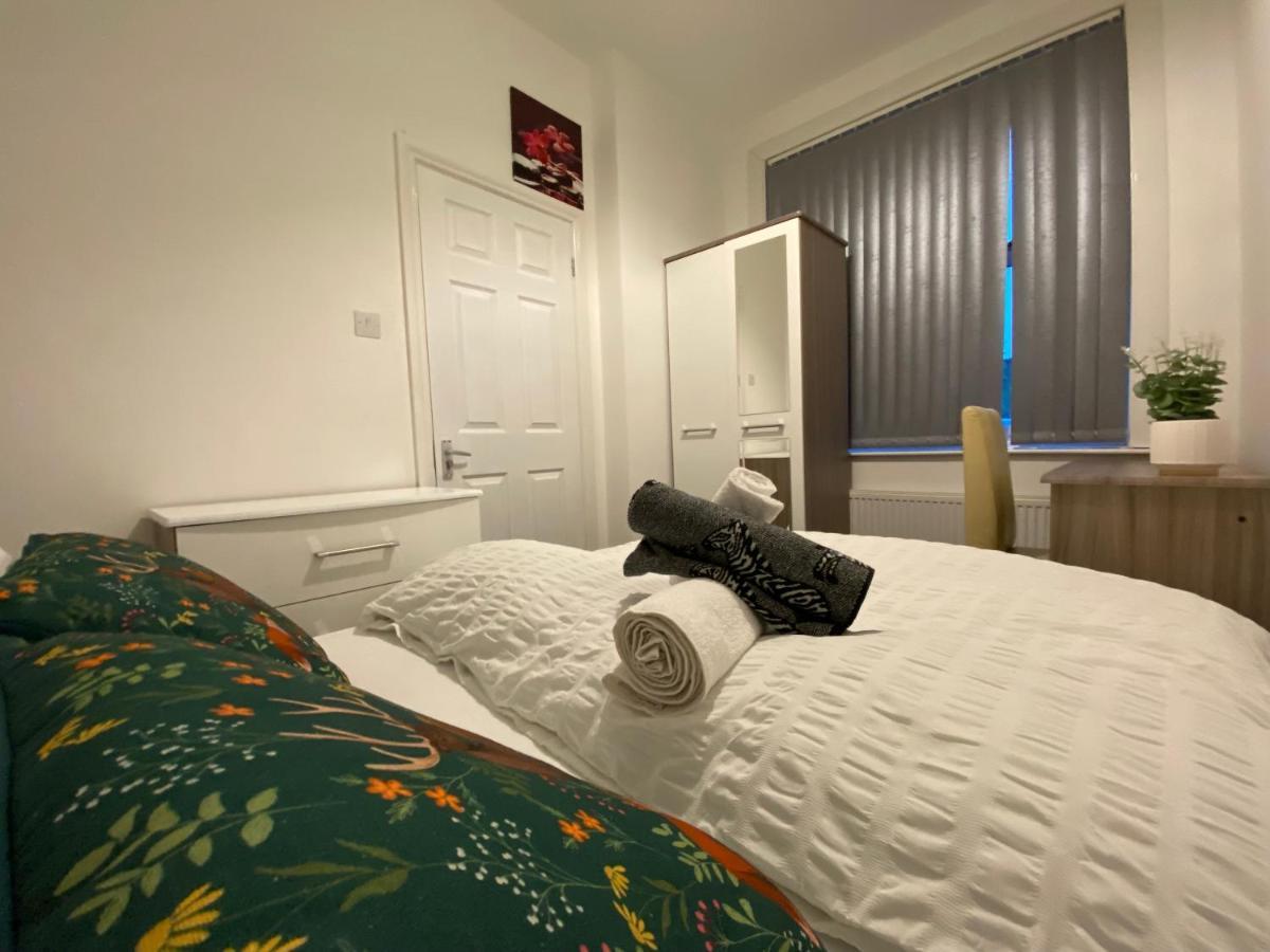 Nice Living Serviced Accommodations 3 Coventry Kültér fotó